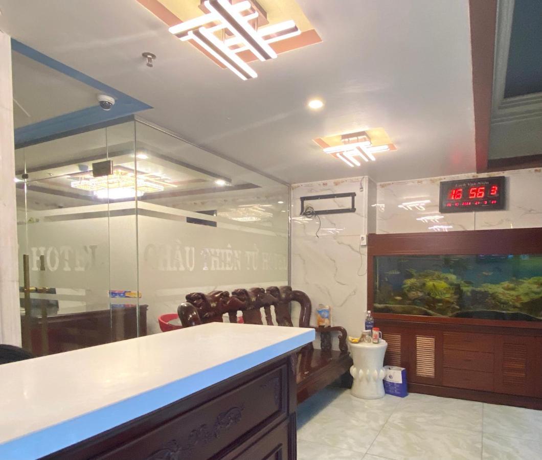 Reddoorz Chau Thien Tu 1 Khách sạn 2*